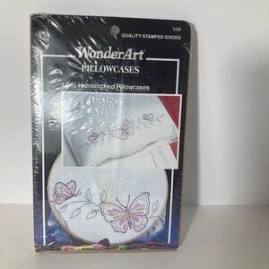 Wonder Art Pillowcases Butterfly‎ with Leaves Stamped #1131 20 x 30"